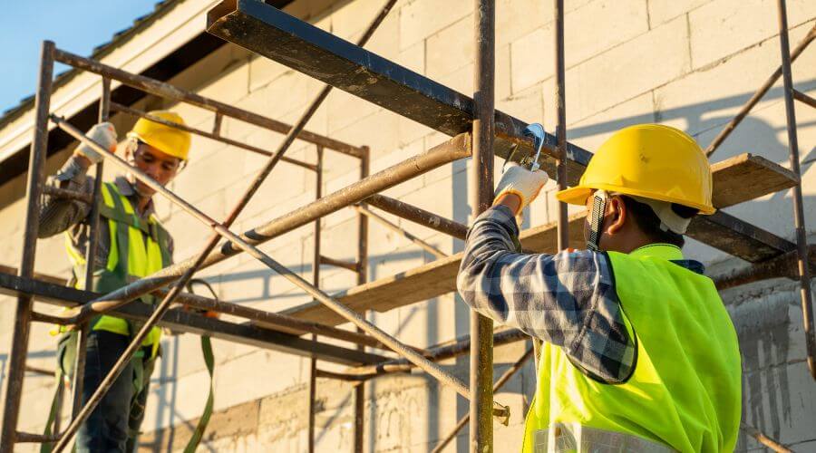 Expert flood damage restoration services in Raleigh, IL